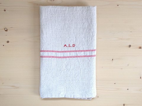 ALDIN ワッフルバスタオル（beige - red）