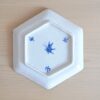 須藤拓也 染付 六角皿（鳥） - 画像 (3)
